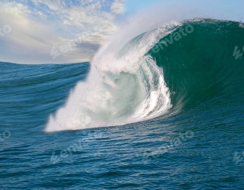 Preview: Big Blue Ocean Wave