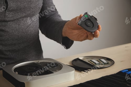 Preview: Reparing and cleaning computer