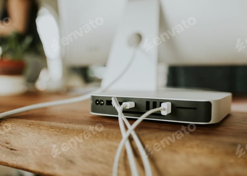 Preview: CPU on a wooden table