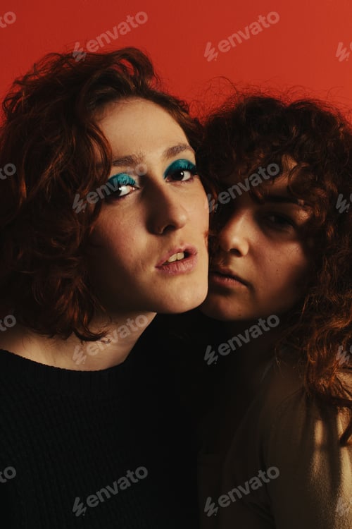 Preview: Beautiful Red And Curly Girls