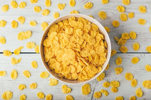 Preview: White bowl of corn flakes