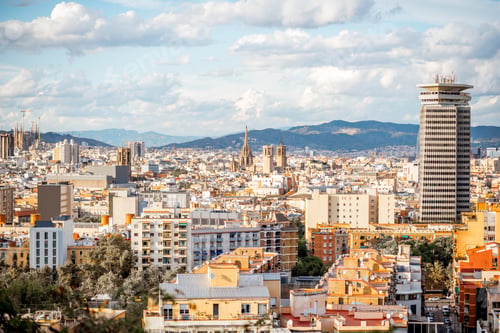 Preview: Barcelona city view