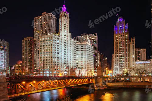 Preview: Chicago Rush Hour Traffic in USA