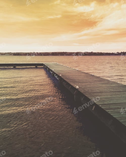 Preview: Lake break
