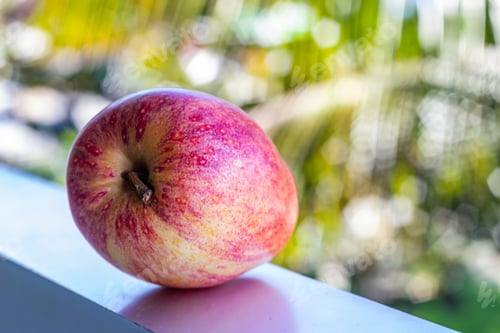 Preview: apple