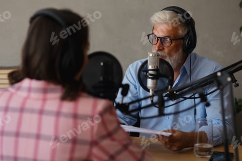 Preview: technology and the Internet, radio announcer job, radio broadcast with psychologist