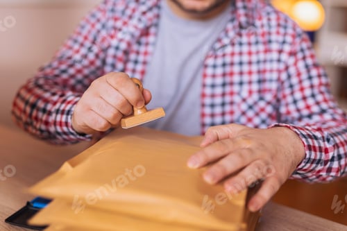 Preview: Man sending mail
