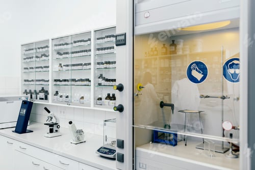 Preview: Interior of a lab in a pharmacy