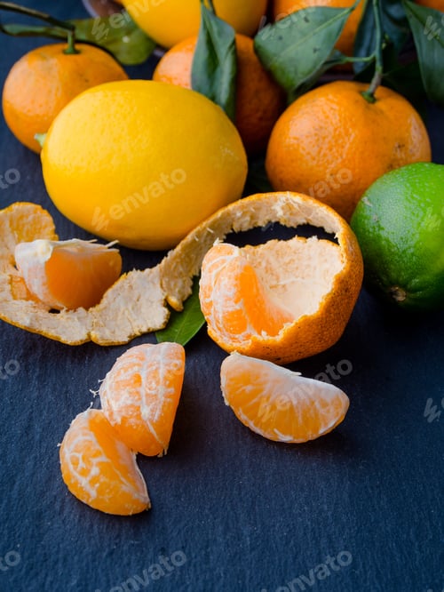 Preview: Tangerines, lemons and limes