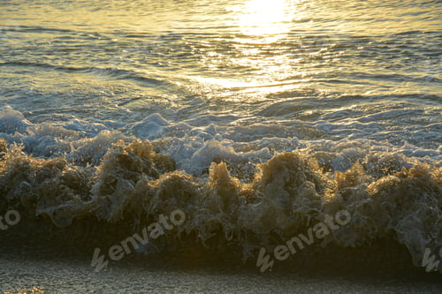 Preview: Beach and waves