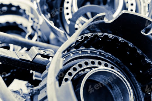 Preview: Automobile gear assembly