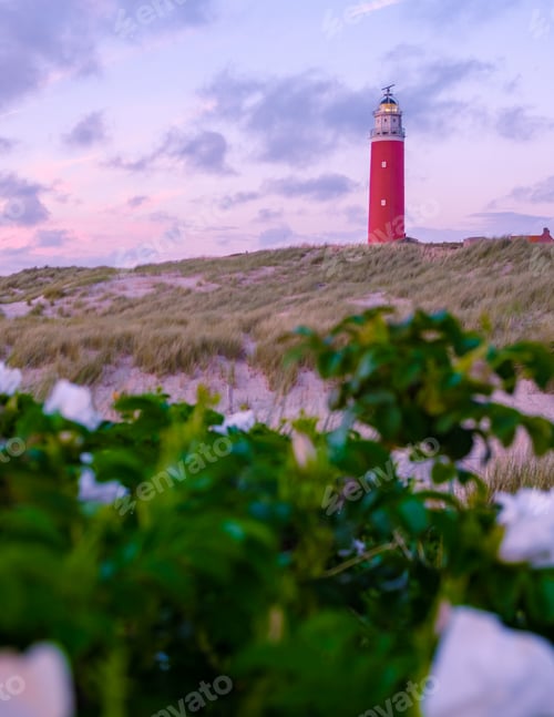 Preview: exel lighthouse during sunset Netherlands Dutch Island Texel