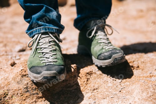 Preview: Hiker on the mountain