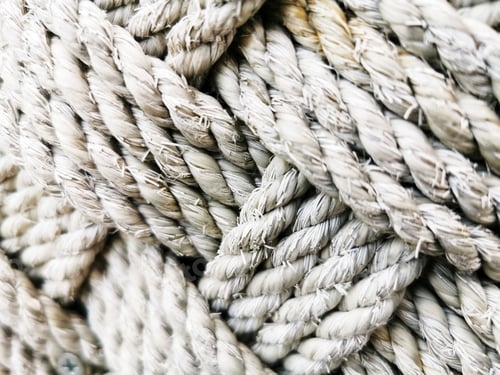 Preview: Closeup shot of interwoven wool ropes