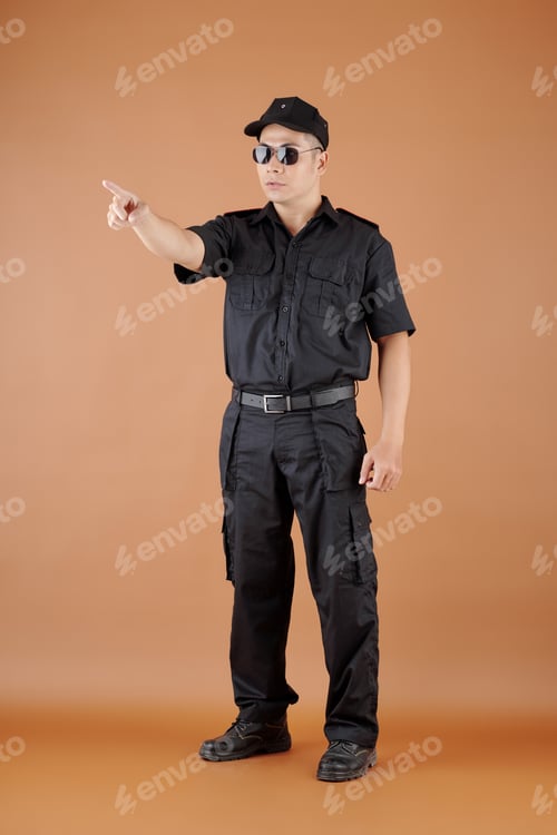 Preview: Serious Security Officer