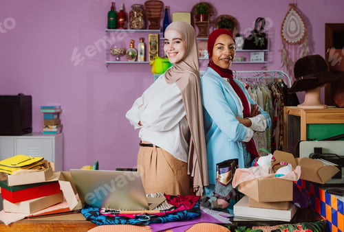 Preview: Muslim women entrepreneurs running a small fashion business