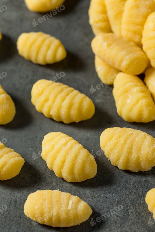 Preview: Homemade Raw Potato Gnocchi Pasta