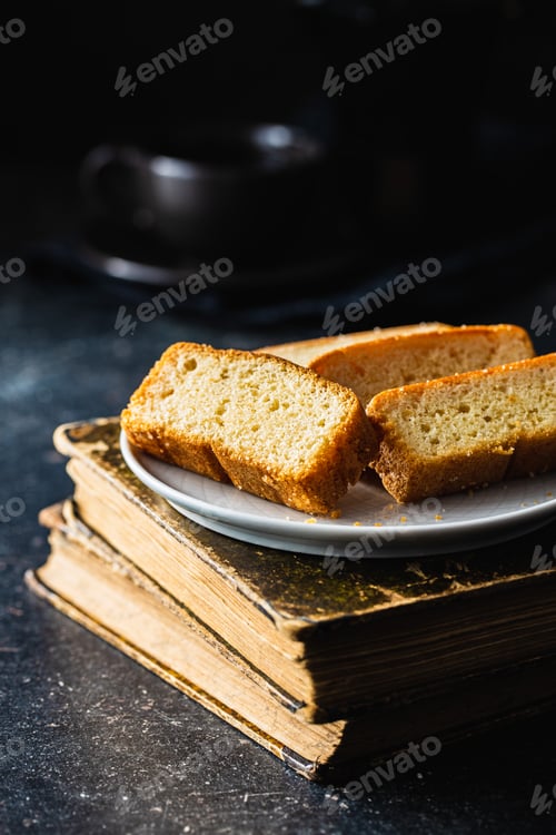 Preview: Sliced sponge dessert. Sweet sponge cake