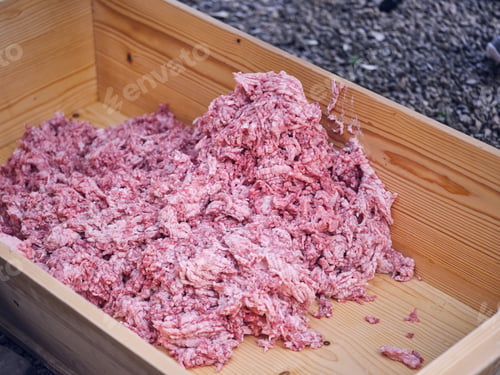 Preview: Wooden trough with minced meat