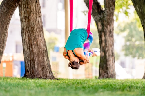 Preview: Girl doing fly yoga