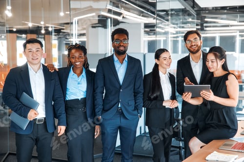 Preview: Business team working in office