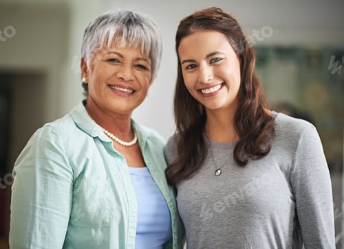 Preview: Like mother like daughter