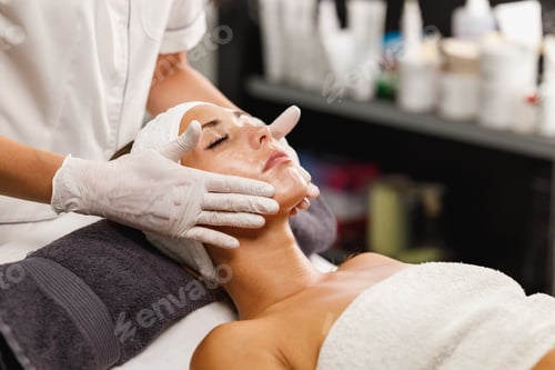 Preview: Woman On A Facial Treatment At The Beauty Salon