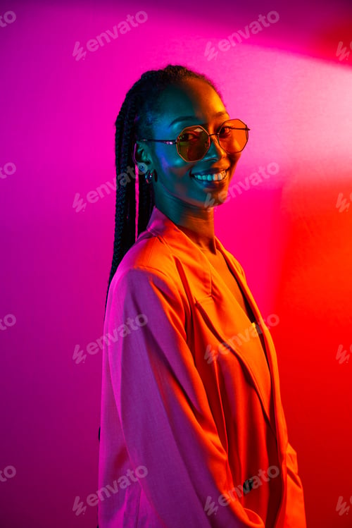 Preview: Beautiful afro woman with pigtails and stylish clothes