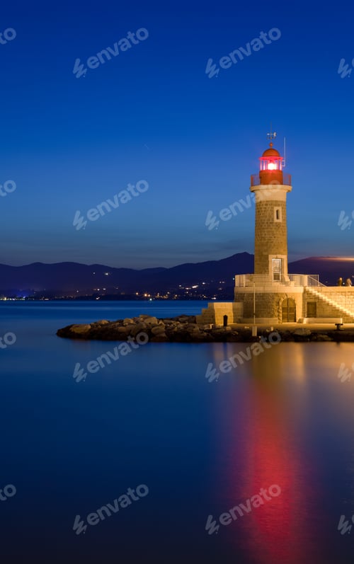 Preview: Lighthouse at dusk