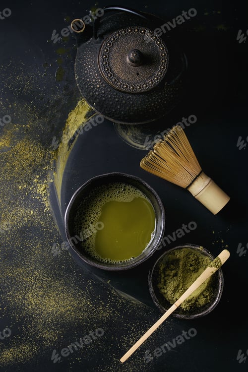 Preview: Green tea matcha powder and drink