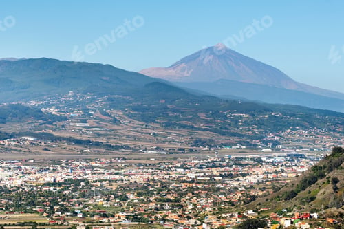 Preview: View of the Teide volcano on the island of Tenerife. Canary Islands, Spain