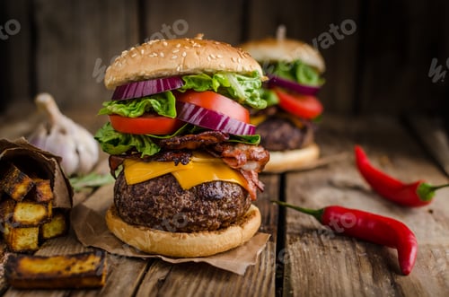 Preview: Beef burger rustic style