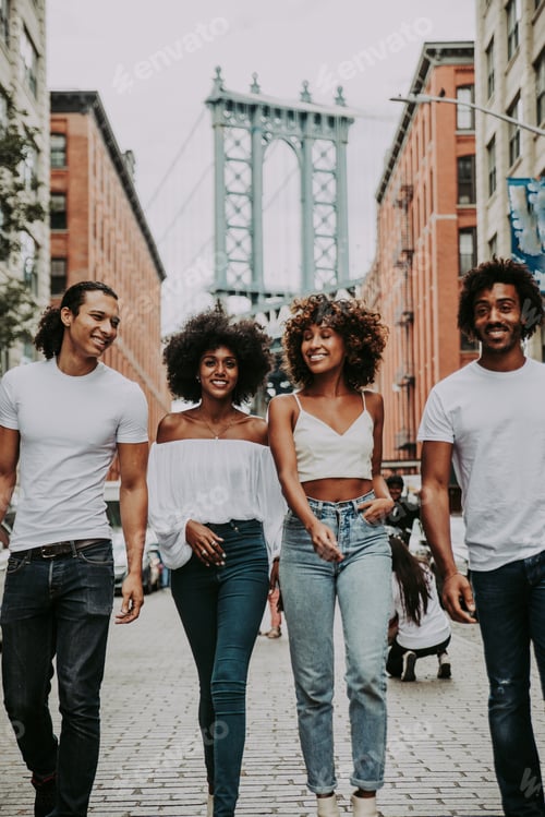 Preview: Group of friends spending time togeher in New york city