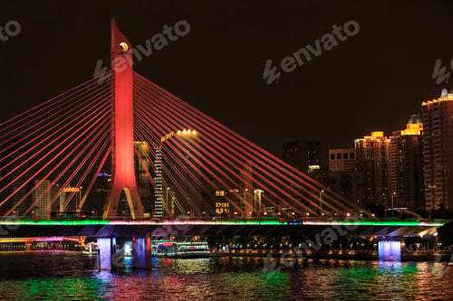 Preview: Jiefang Bridge illuminated at night, Guangzhou, China