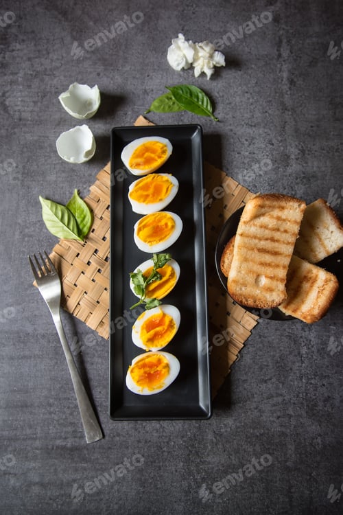 Preview: Bread and eggs
