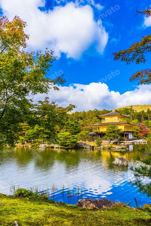 Preview: Beautiful Kinkakuji temple with golden pavillion in Kyoto japan