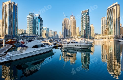 Preview: Dubai marina skyline in United Arab Emirates