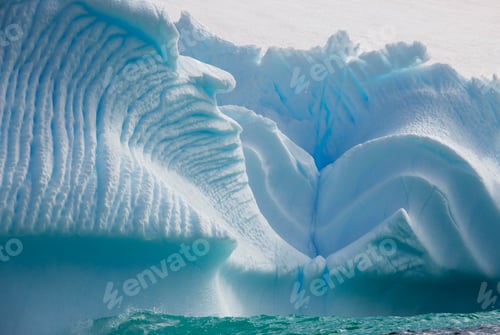 Preview: Iceberg along the Antarctic Peninsula.