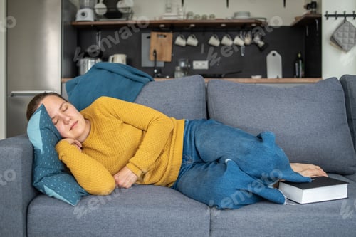 Preview: Woman sleeping after reading