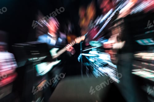 Vista previa: blurred musicians
