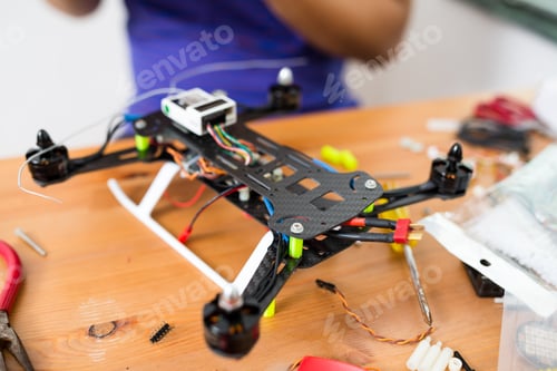 Preview: installatoon drone