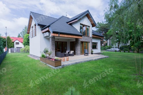 Preview: Detached house exterior with terrace