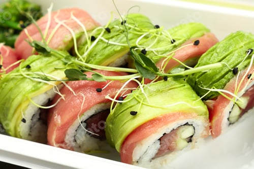 Preview: Take away set of tuna and avocado sushi rolls