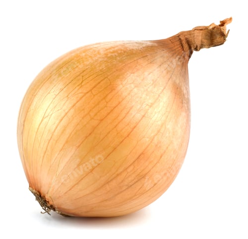 Preview: Fresh bulbs of onion on a white background