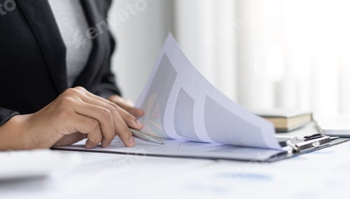 Preview: Financial business