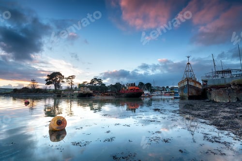 Preview: The Old Boatyard