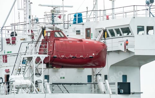 Preview: Enclosed Lifeboat for ship.