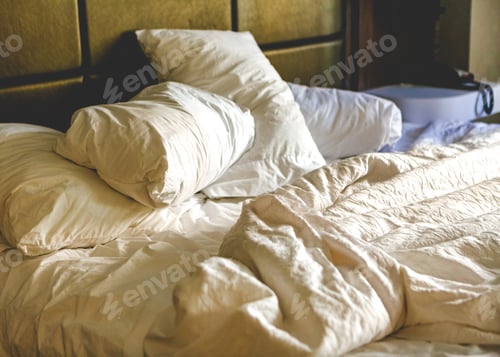 Preview: Hotel Bed