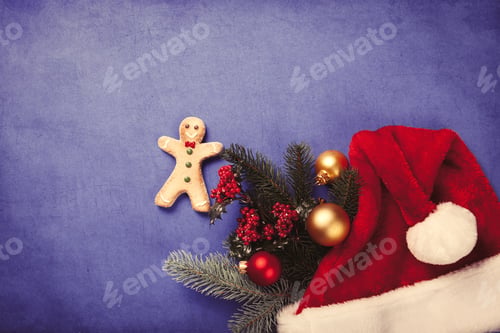 Preview: Gingerbread man and Christmas gifts