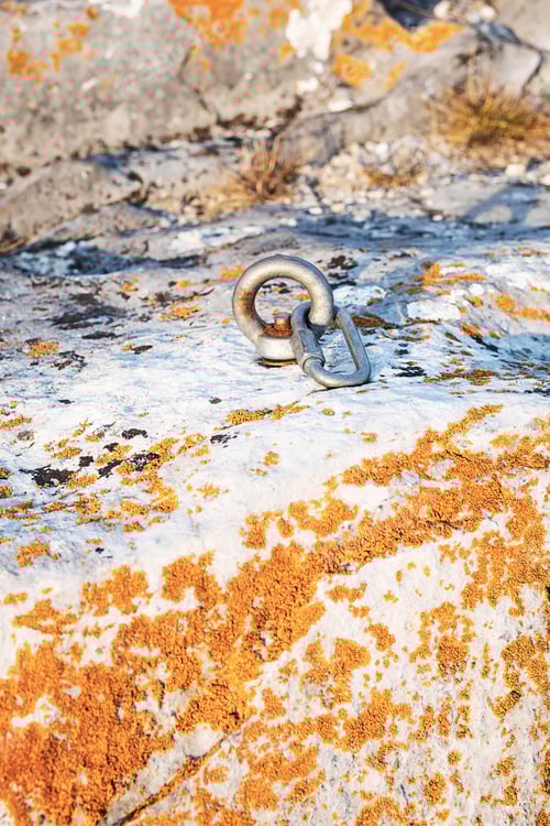 Preview: Сlimbing Carabiner Hook and Trigger Device for Mountaineering in Stone.